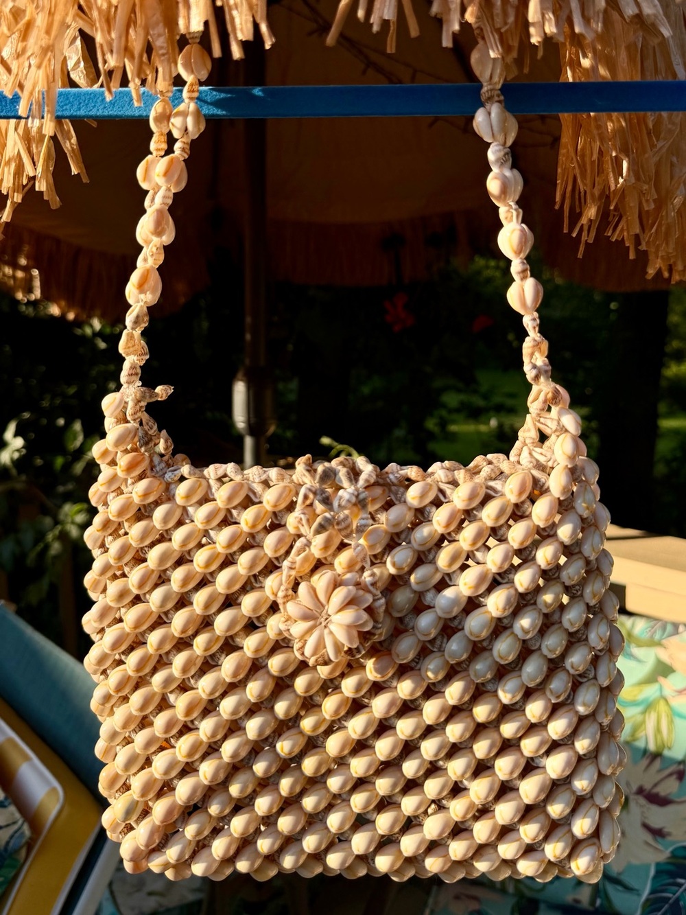 MINT Vintage Cowrie Shell Shoulder Purse Boho Coastal-UNIQUE & BEAUTIFUL